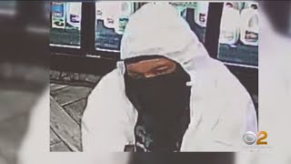 Manhunt for suspect in deadly bodega robbery