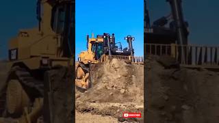 Caterpillar Bulldozer in Action – Pure Power!