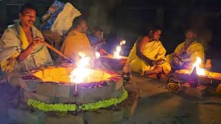 KUMBAMELA-Sri Agnihotram Venkata Sesha Kalyana Chakravarthy Gaari Mahaa rudra Yaagam in Vaaranasi -2