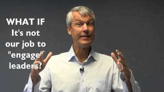 Engaging Employees with Recognition vs. Rewards