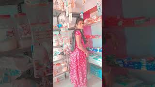 அவ புருஷன் காரன் வெட்டிருவான் #funny #husbandwifecomedy  #comedyvideo #shortvideo 😁😁😁