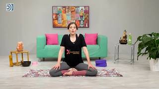 Posturas de yoga que nos ayudan a liberar la tensión del cuello
