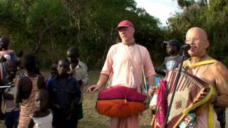 Hare Krishna Kisumu Village Kirtan | Africa Tour 2009