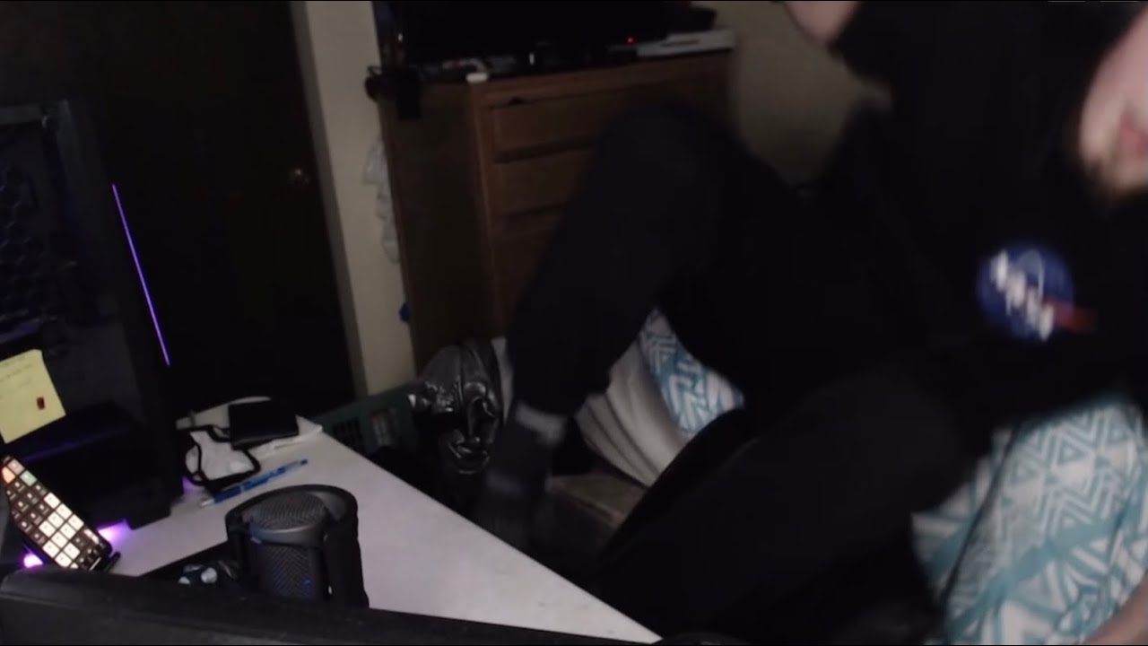 Dancing On Stream Gone Wrong Youtube