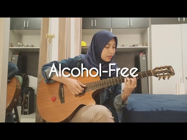 TWICE - "Alcohol-Free" Guitar Fingerstyle Cover Acordes - Chordify