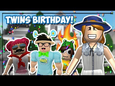 Bloxburg Mother Of 3 Children Twins Birthday Part 8 - 