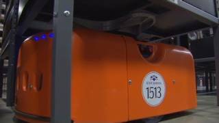 Robot army helps run warehouses