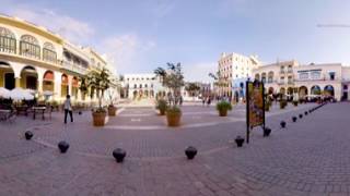 Explore Plaza Vieja