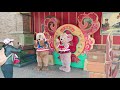 4k shanghai disneyland in chinese new year spring festival wonderful day walk tour 上海迪士尼的牛年新春庆典游园日