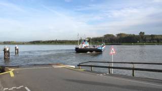 Time-lapse : le bac de Rhinau franchit le Rhin