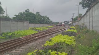 abadikan berangkatan KA lokal merak KA 423 stasiun cilegon bagian barat Lok c18330 Dipo Cipinang