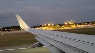 American Airline take off from Norfolk Airport