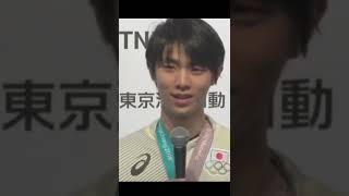 Yuzuru takes some Winnie the Poohs home #shorts 羽生結弦