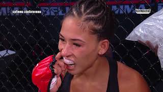 Throwback Tuesday - Valerie Loureda vs Tara Pagano