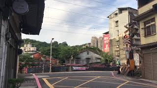 [1110826] 基隆市暖暖區暖暖街平交道 177次PP自強號(由老蕭親自拍攝)