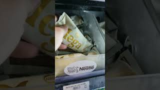 ASMR NESTLE MEGA#asmr #nestle #youtubeshorts #shortvideo #asmrsounds