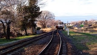 関東鉄道常総線　キハ2200形　強風が荒れ狂う大宝駅 2014/04/05