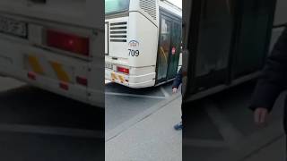 Cluj-Napoca | Autobuz Irisbus Agora S #709 pe linia 30 părăsește stația \