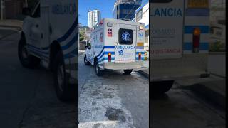 Servicio de TRASLADO BÁSICO EN AMBULANCIA 🚑 y un amplio portafolio de servicios médicos 👨‍👩‍👧‍👦