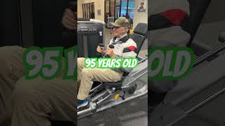 95 Year Old Putting in WORK at the Gym💪🏻