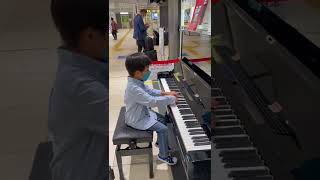 YOSHIKI ストリートピアノin京成上野駅