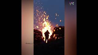 Group of People Fly Over Ongoing Volcanic Eruption at Iceland in Helicopter 🌋#shorts ||Viral बुज़ुर्ग