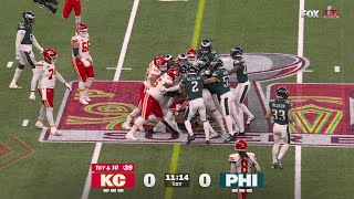 Pat's first pass is a dart to Juju for a Chiefs' first down