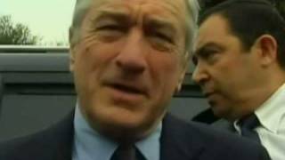 De Niro Unveils Dad's Art