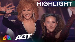 Reba McEntire and Sofie Dossi perform a SHOW-STOPPING duet to remember! | Qualifiers | AGT 2023