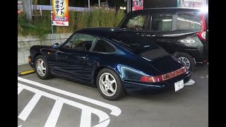 女性が運転するポルシェ964型911　Porsche 911 Type 964