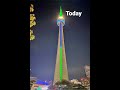 construction of cn tower toronto