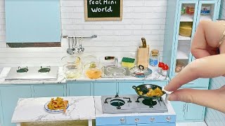 Miniature cooking fried rice aka nasi goreng 😁 Tiny Kitchen Set