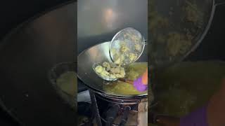 手起刀落!! 台北最棒的臭豆腐「一派胡塩酵素臭豆腐」(Yipai Hu Xiao Enzyme Stinky Tofu)