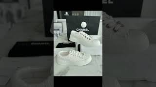 샤넬 트위드 스니커즈 골드 화이트 레더 블랙 Chanel Tweed Sneakers Gold White Leather Black