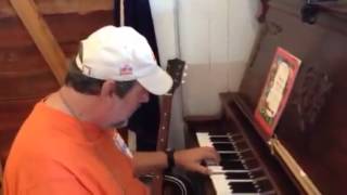 Joe Lazorik -  A little Honky-Tonk in the Outer Banks