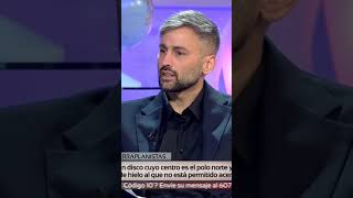 El divulgador Dani Sánchez-Crespo desmonta el terraplanismo en #Código10🌏 | #mediaset