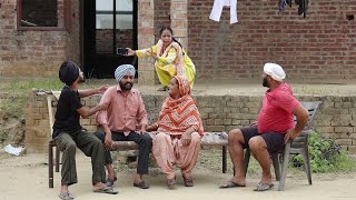 ਦੇਖੋ ਕਮਲੇ ਟੋਲੇ ਦੀਆਂ ਕਰਤੂਤਾਂ | Funny Comedy Video | 𝗛𝗔𝗣𝗣𝗬 𝗕𝗔𝗧𝗛𝗜𝗡𝗗𝗔