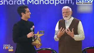 PM Modi Honors Ranveer Allahbadia (BeerBiceps) at National Creators Award | News9
