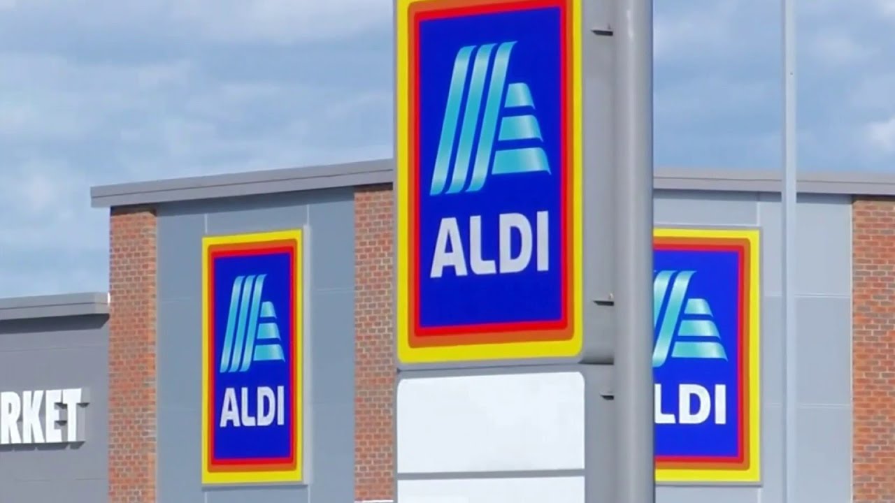 Aldi To Buy 400 Winn-Dixie, Harveys Groceries In Southern US - YouTube