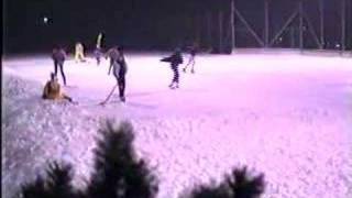 Winter 1987 in Itingen (BL): Eisbahn auf dem Sportplatz (alt - neue, bessere Fassung verfüfbar)