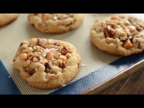 Salted Caramel Crunch Cookies Salted Caramel Crunch Cookies