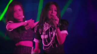 블랙핑크 이것도 라이브? blackpink lipsyncing at a concert?