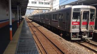 東武スカイツリーライン   東武10000系 11604F リニューアル車  普通 竹ノ塚行き 牛田駅 発車