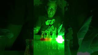 Chemiluminescence #HalloweenScience #DollarStore #ScienceatHome #HalloweenwithShorts