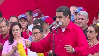 Maduro denuncia intento de “golpe parlamentario” en Venezuela