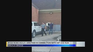Suspect surrenders to Breaux Bridge police