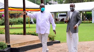 INSIDE MUSEVENI’s MEETING WITH KABAKA AT STATEHOUSE NAKASERO - KABAKA GOES IN WITH A BIBLE.