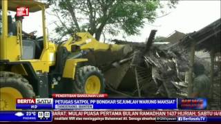 Petugas Bongkar Paksa Puluhan Warung Remang-remang di Banten