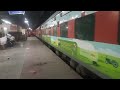 12981 jaipur asarva ahmedabad sf express departure from jaipur junction plf no 4