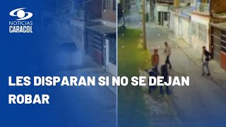 Impactante video muestra intento de robo a motociclista en Bogotá
